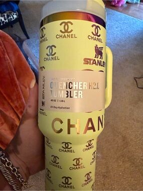 Beautiful Yellow 40oz Stanley Cup